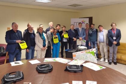 Consegna defibrillatori Battipaglia