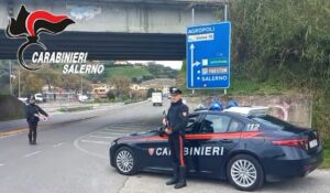 Carabinieri svincolo Agropoli