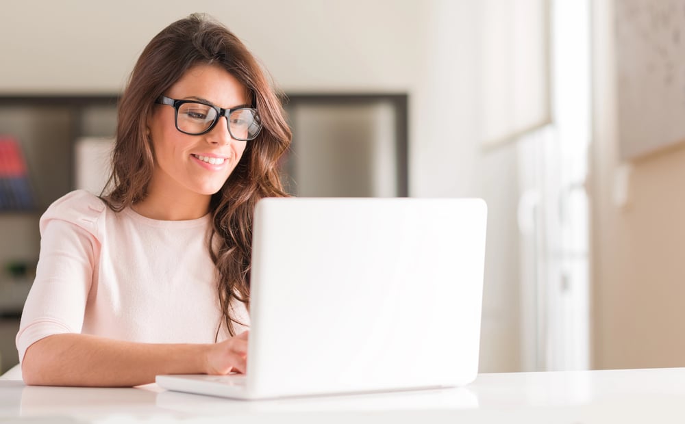 Ragazza al Pc