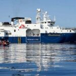 Sbarco migranti porto di Salerno