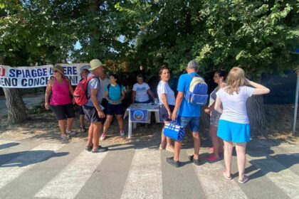 Agropoli, sit in