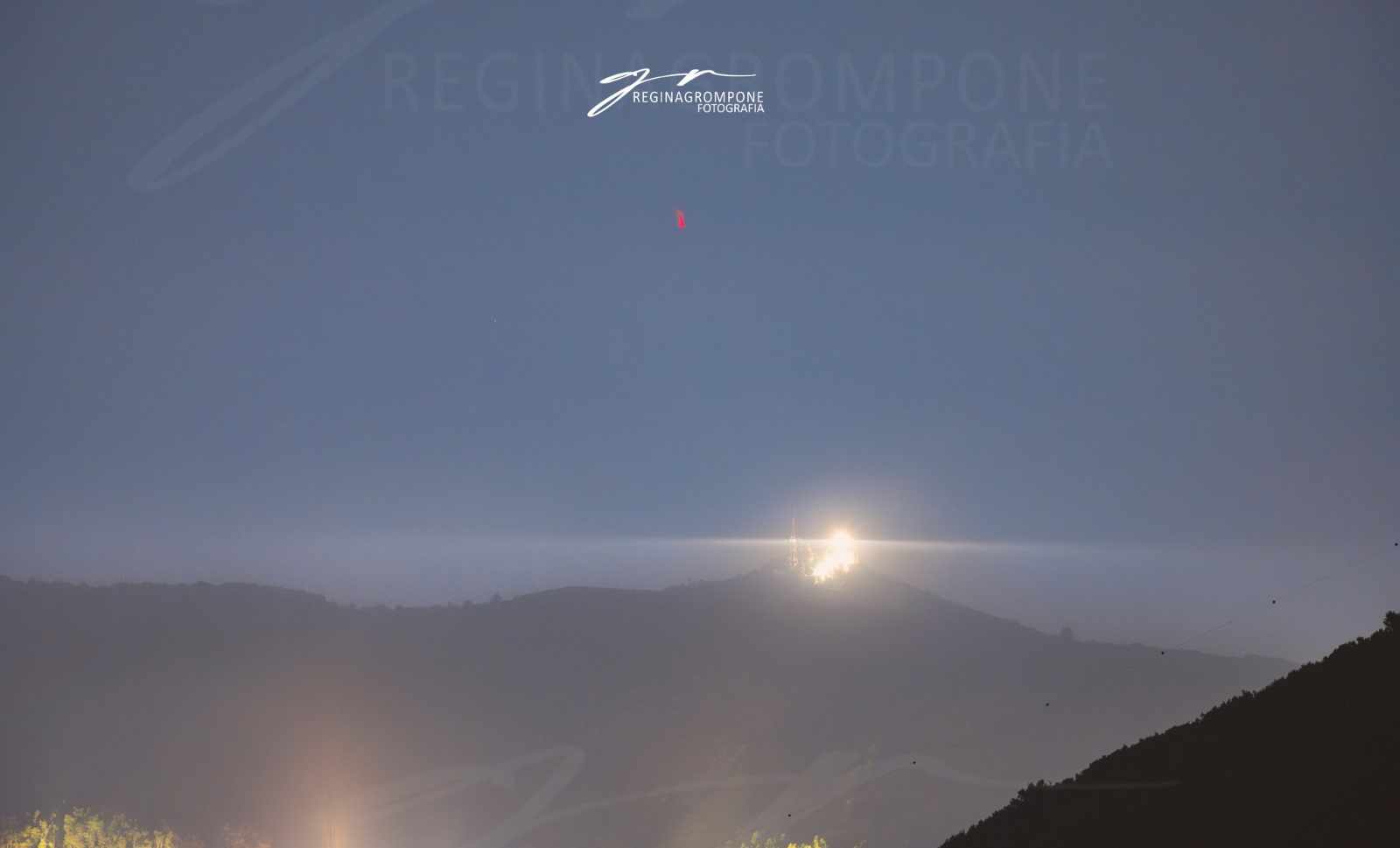 Eruzione dell'Etna vista dal Cilento