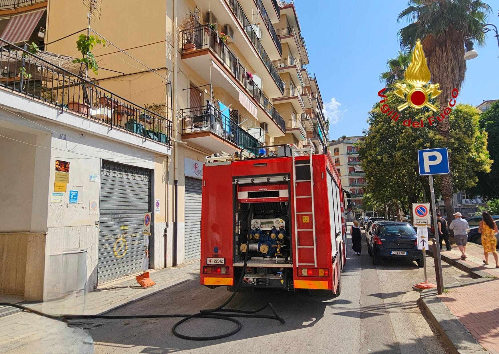 Incensio balcone a Salerno, Via Gelso