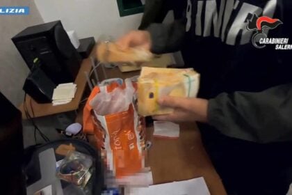 Polizia, sequestro denaro