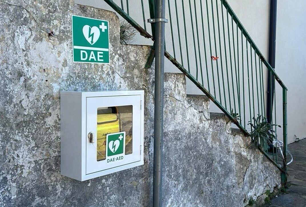 Defibrillatore Pollica