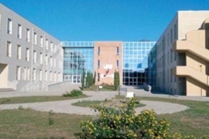 Istituto Ferrari, Battipaglia