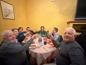 Roscigno, pranzo con gli anziani